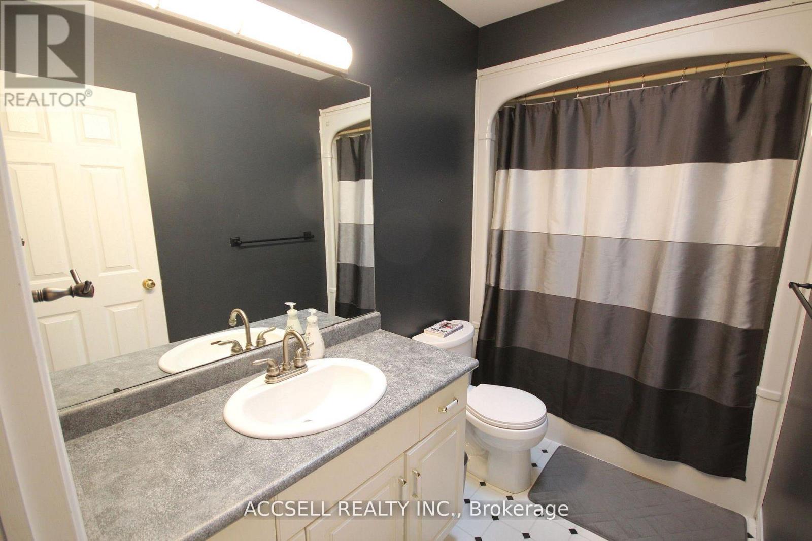 635 Highview Drive Property Photo 15