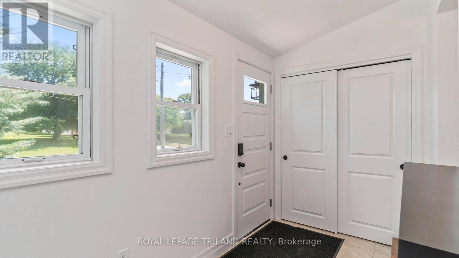 114 Fairview Avenue Property Photo 5