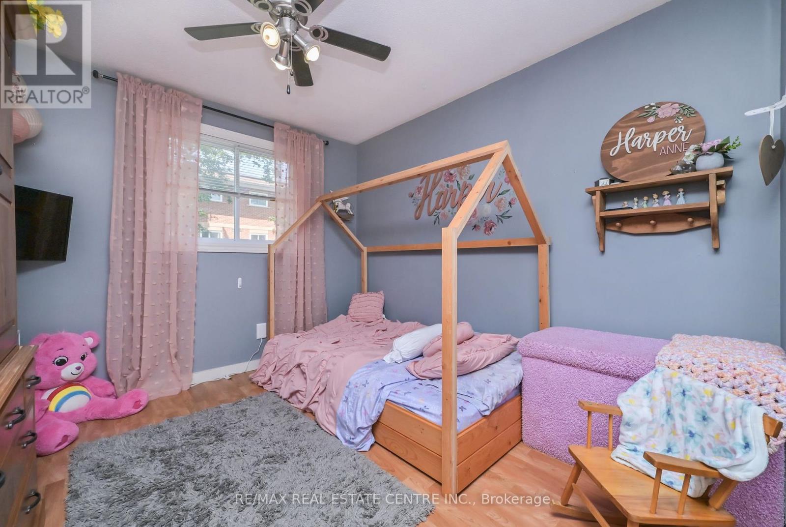 1 - 325 William Street Property Photo 17