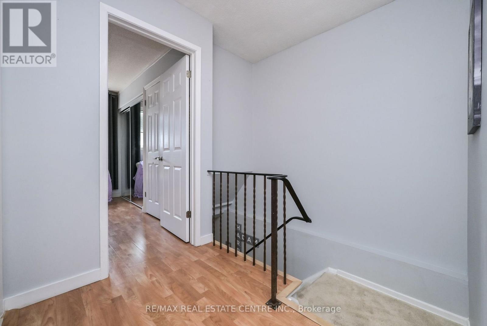 1 - 325 William Street Property Photo 19