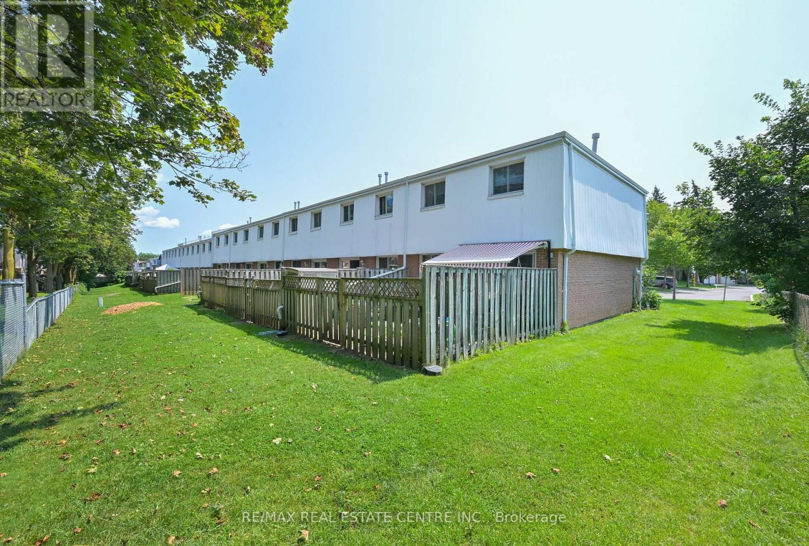 1 - 325 William Street Property Photo 28