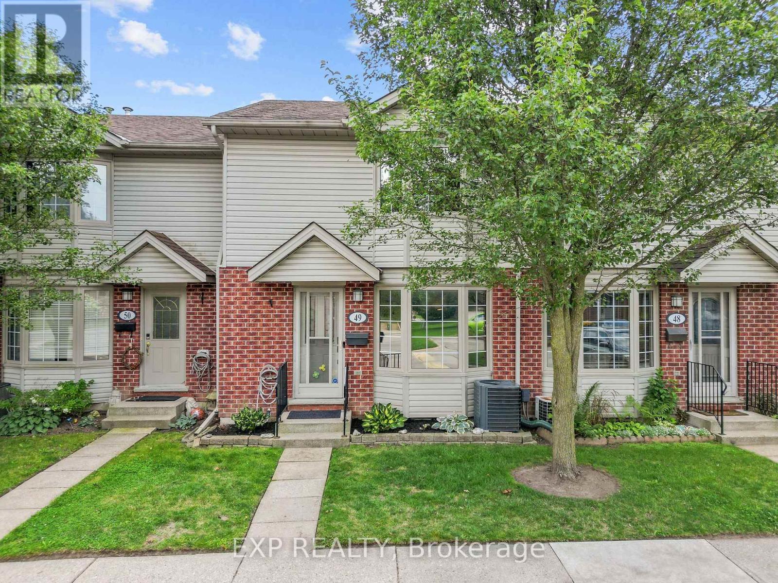49 - 511 Admiral Drive Property Photo 2