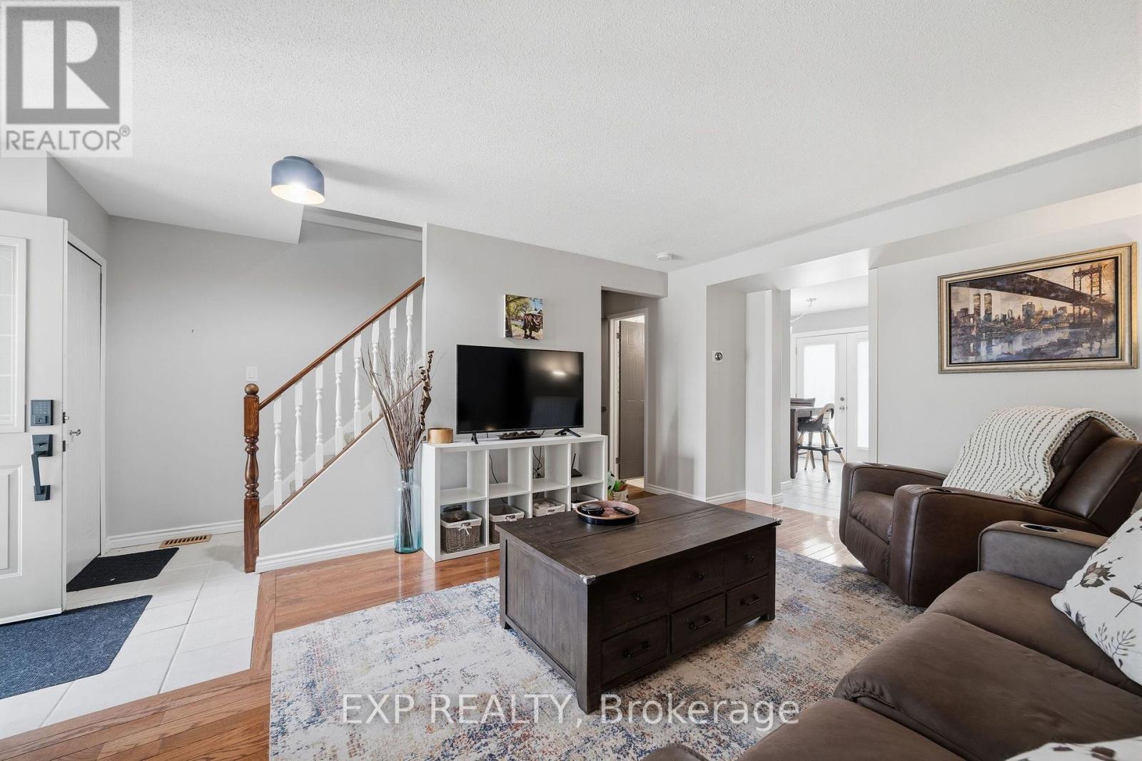49 - 511 Admiral Drive Property Photo 7