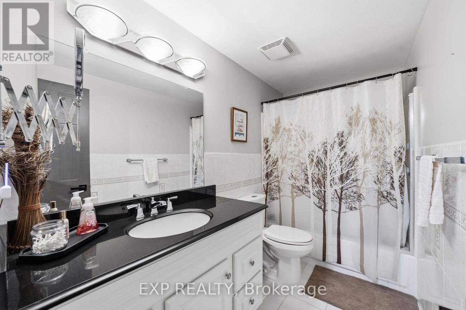 49 - 511 Admiral Drive Property Photo 17