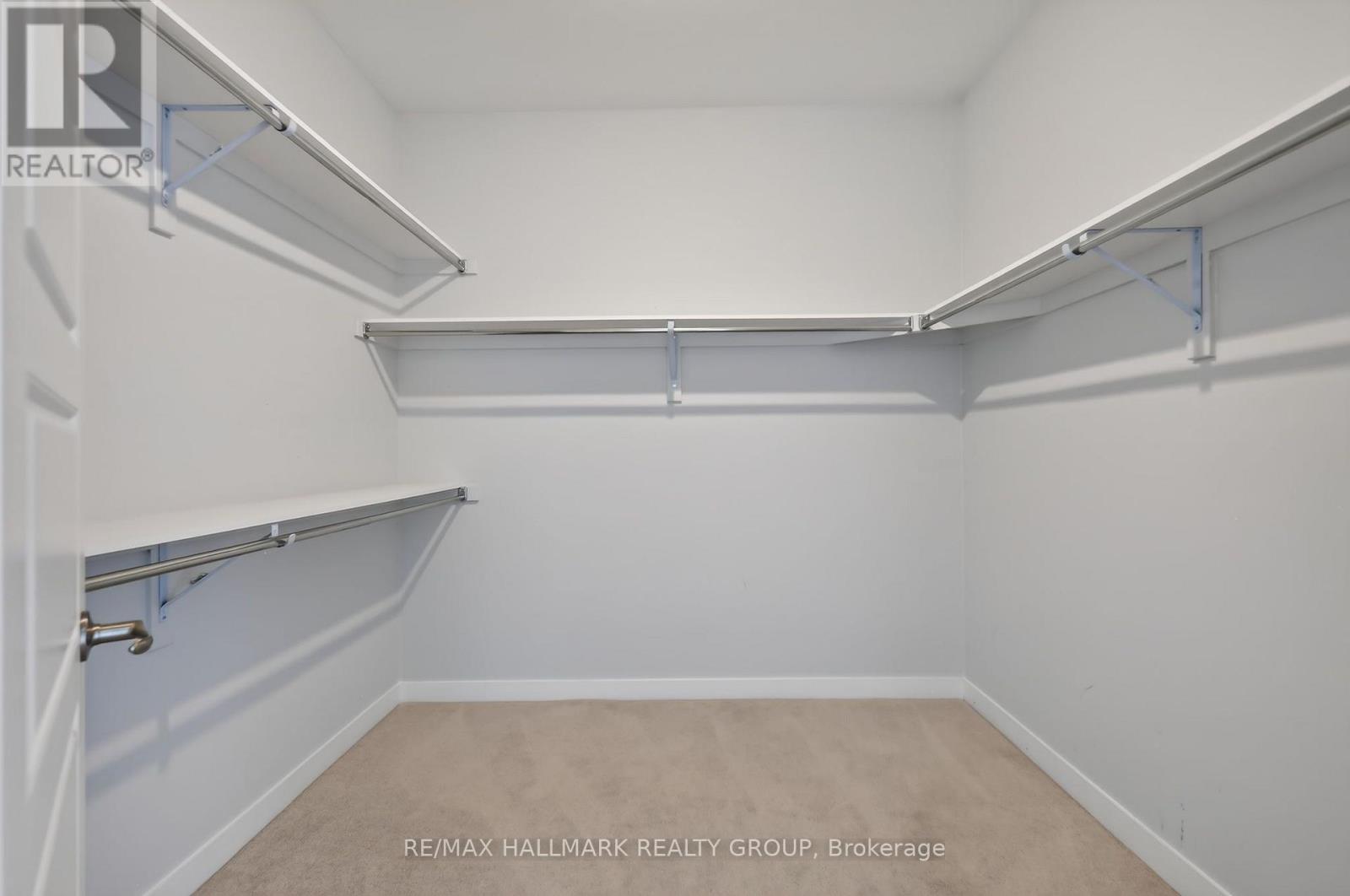 717 Fenwick Way Property Photo 34