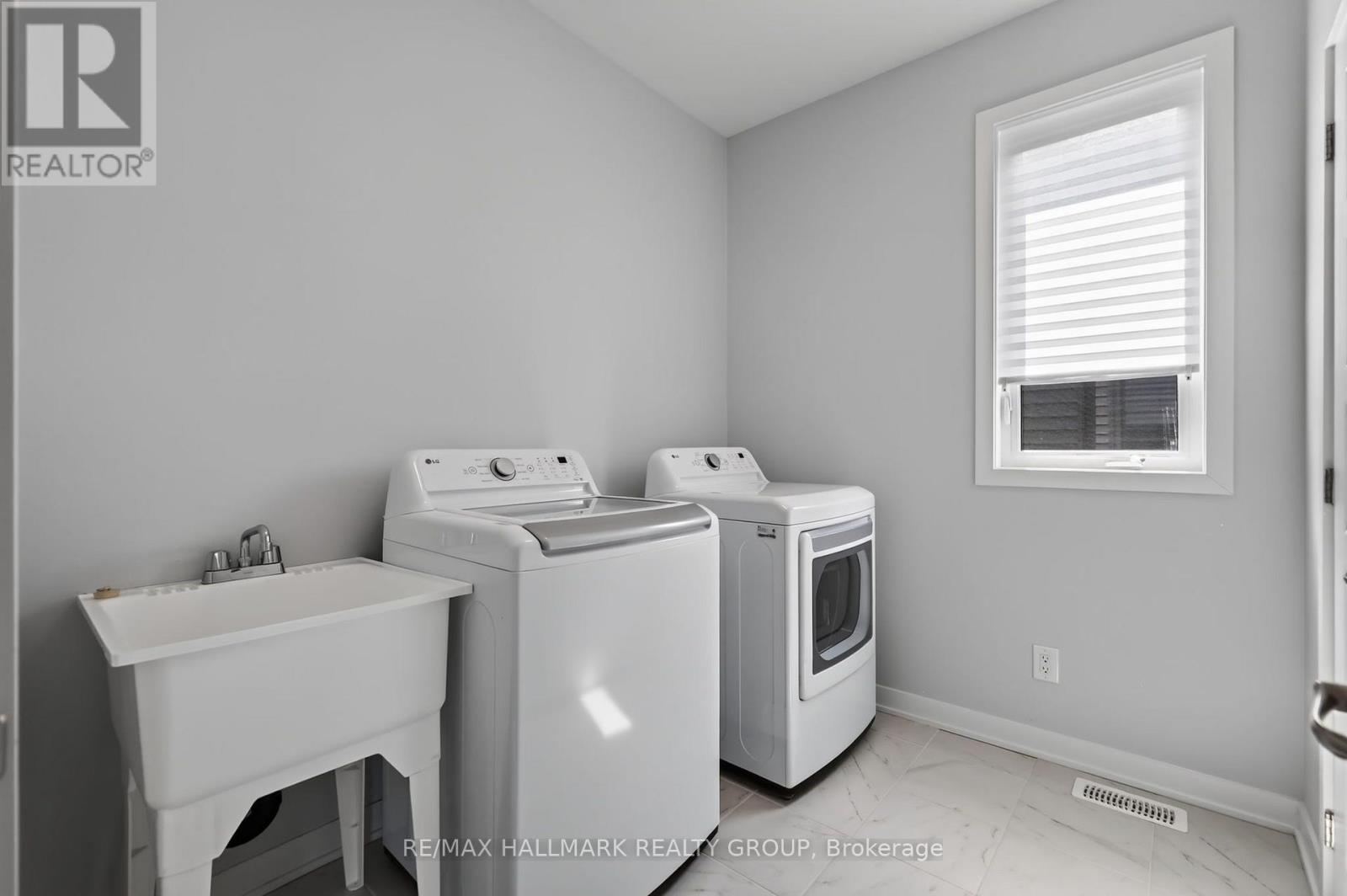 717 Fenwick Way Property Photo 42