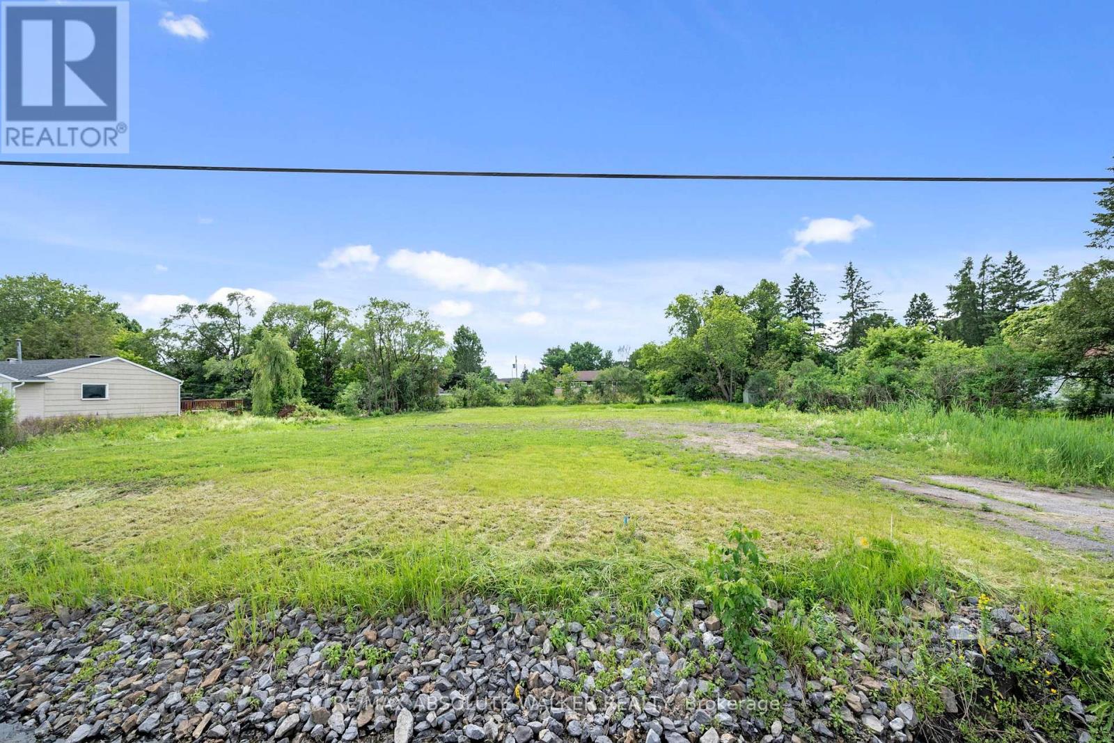 4320 Bank Street Property Photo 14