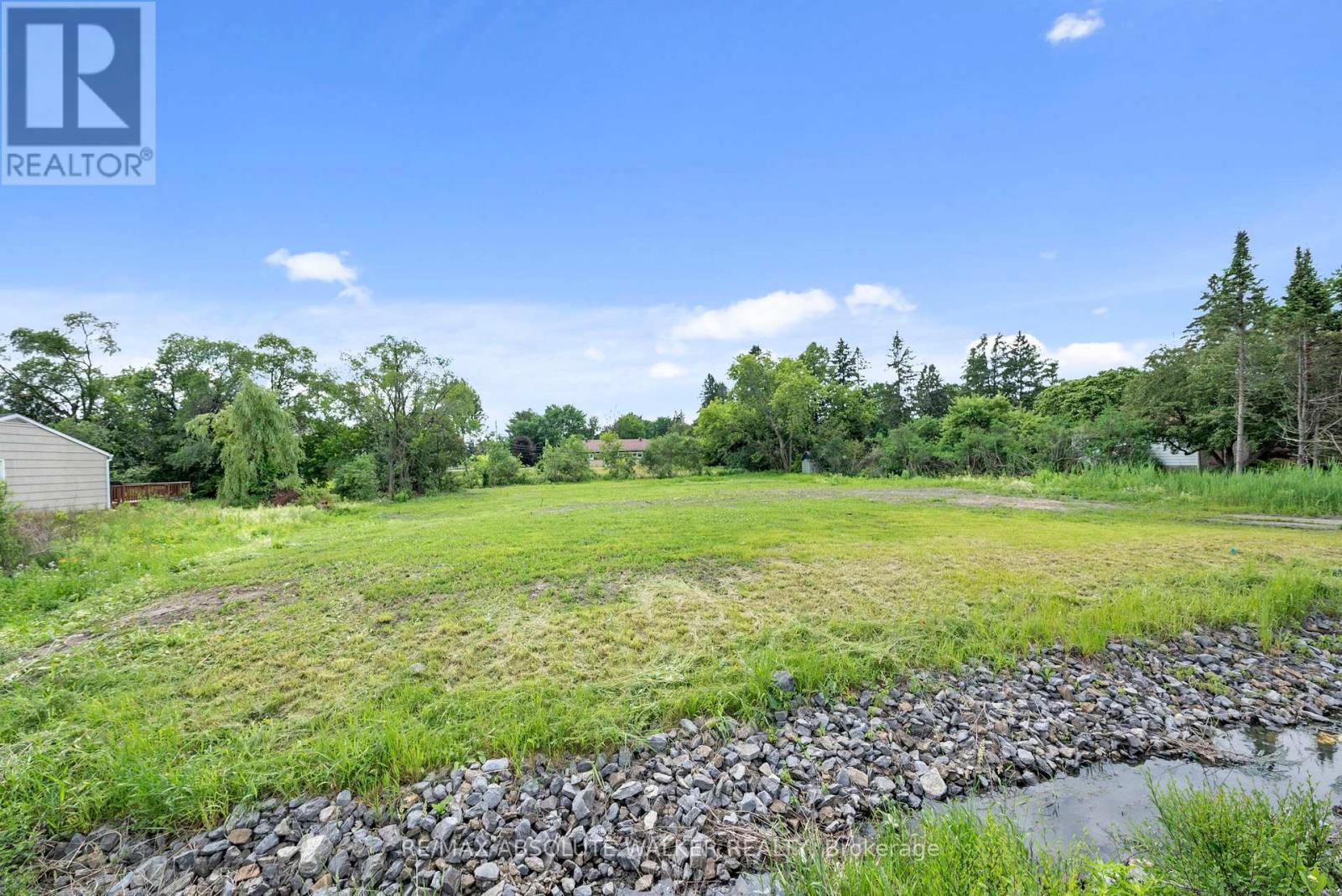 4320 Bank Street Property Photo 17