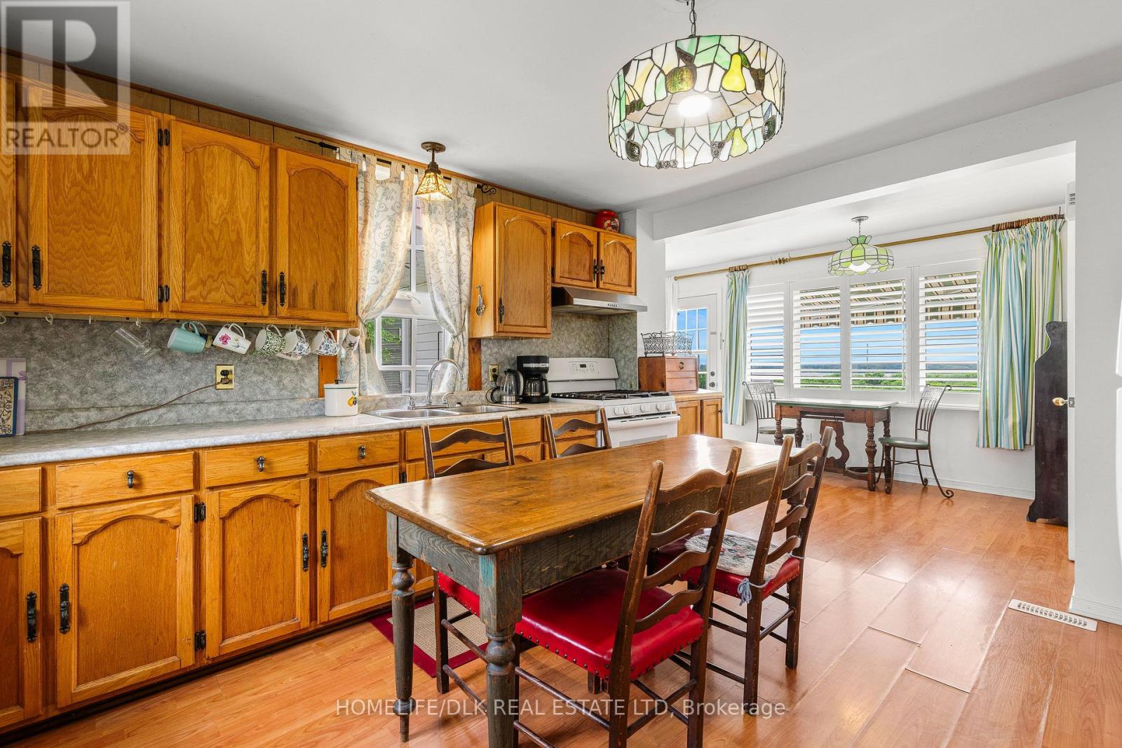 415 2 Highway S Property Photo 11