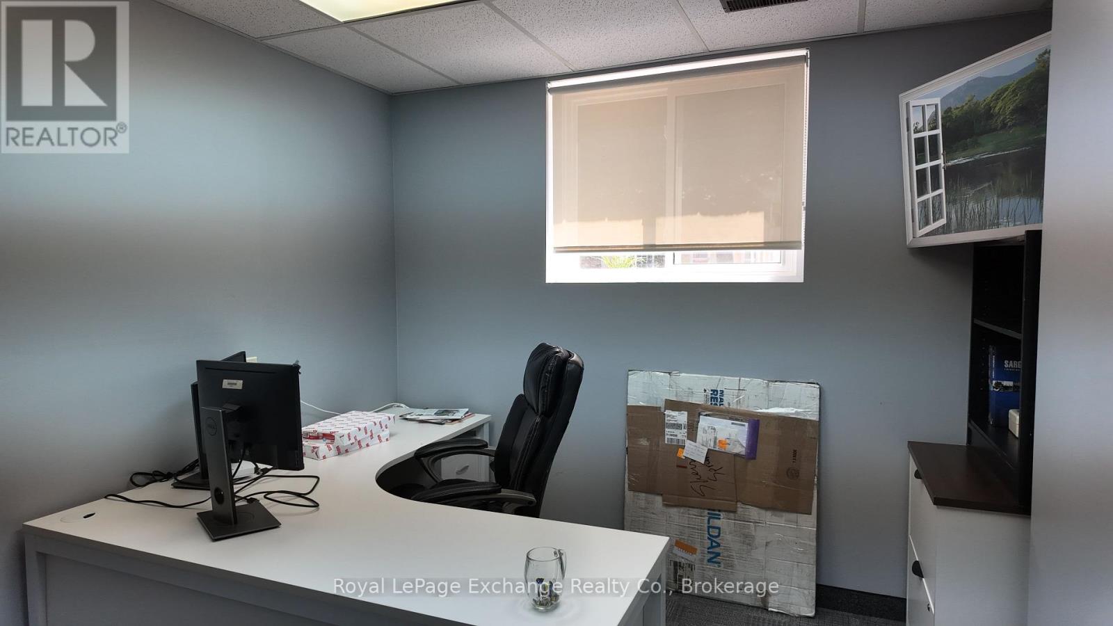 381 Lambton Street Property Photo 8