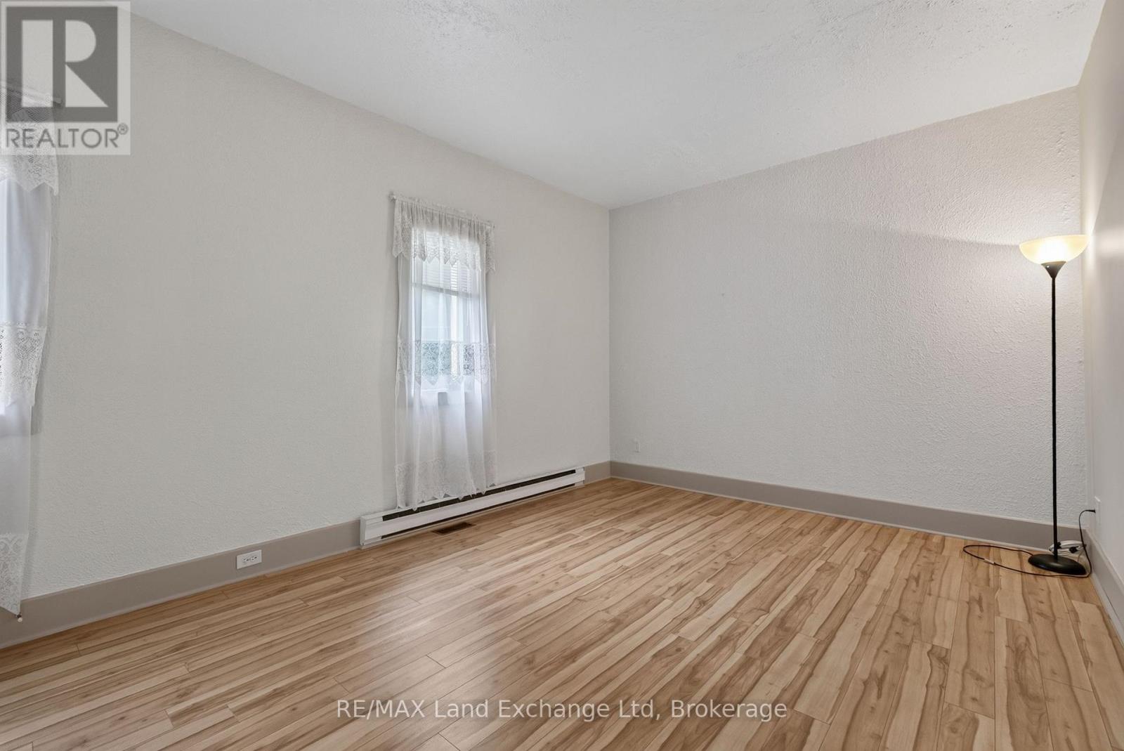77 Montreal Street Property Photo 21