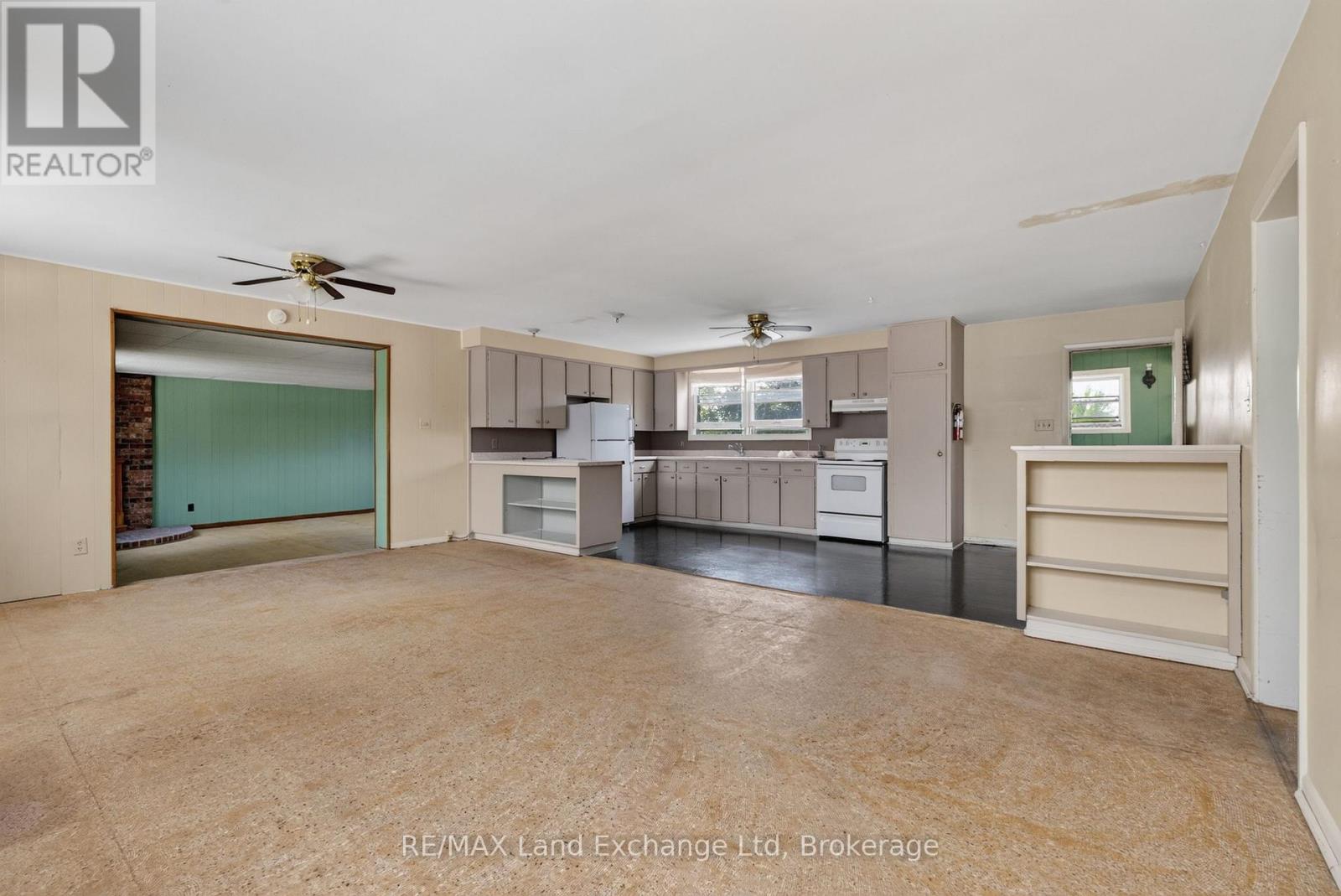 77 Montreal Street Property Photo 32