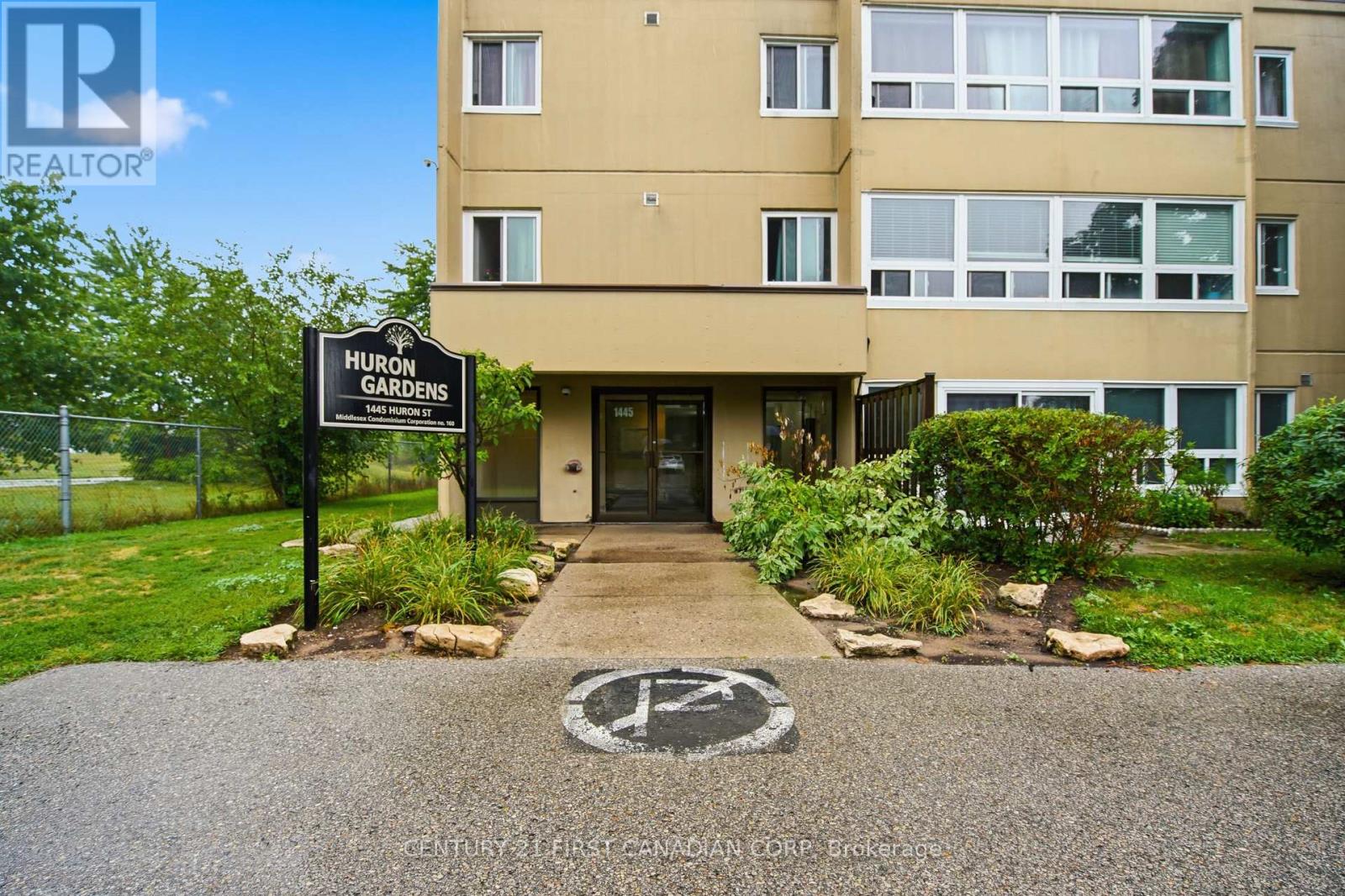 306 - 1445 Huron Street Property Photo 1