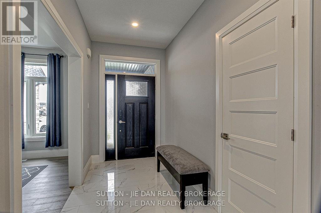 98 Locky Lane Property Photo 3