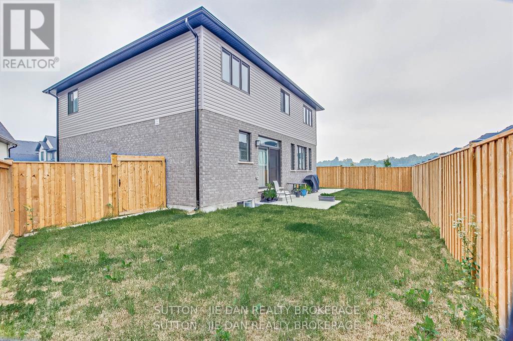 98 Locky Lane Property Photo 49