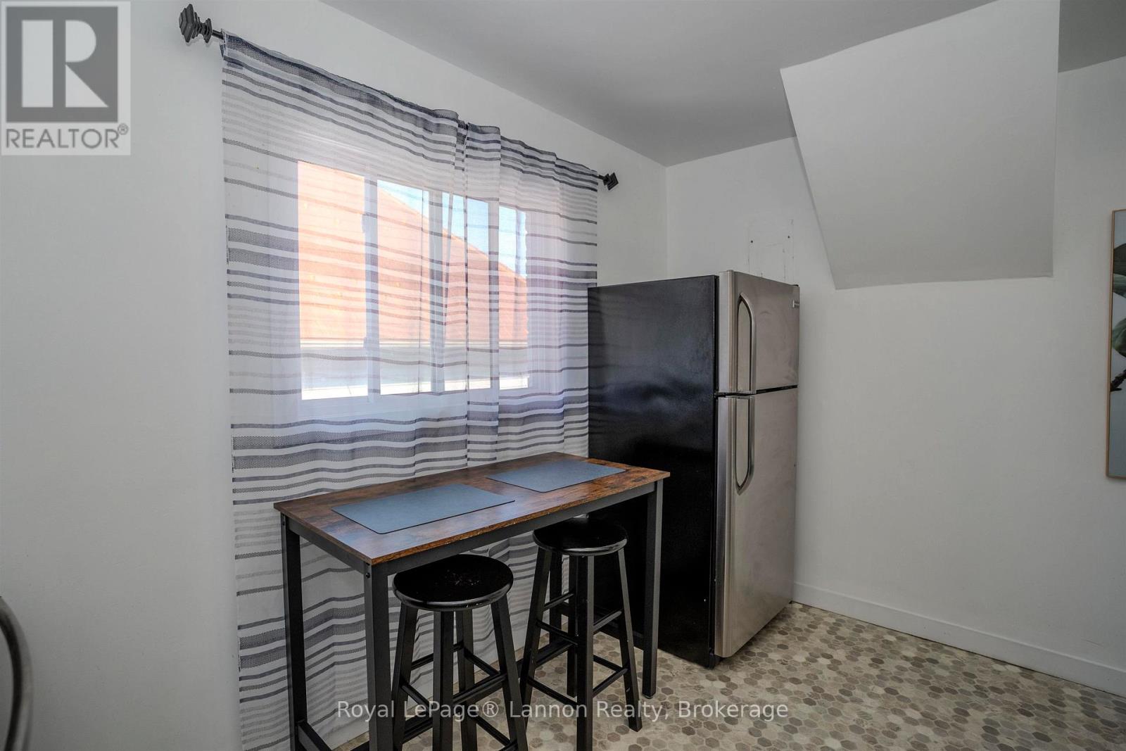 92 Jean Street Property Photo 10
