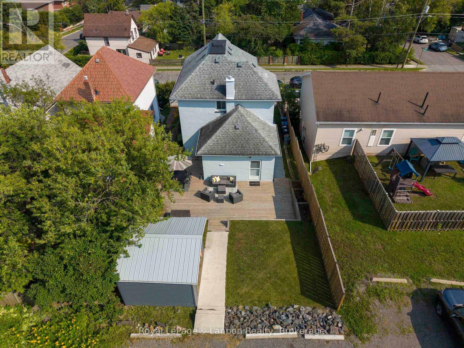 92 Jean Street Property Photo 42
