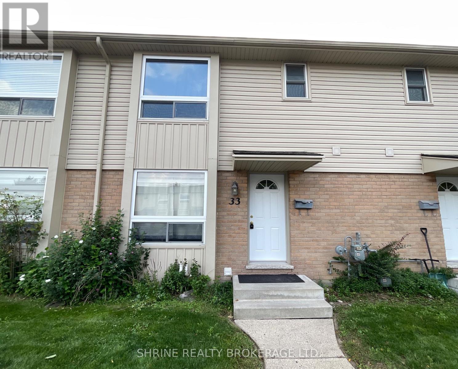 33 - 626 Wharncliffe Road S Property Photo 1