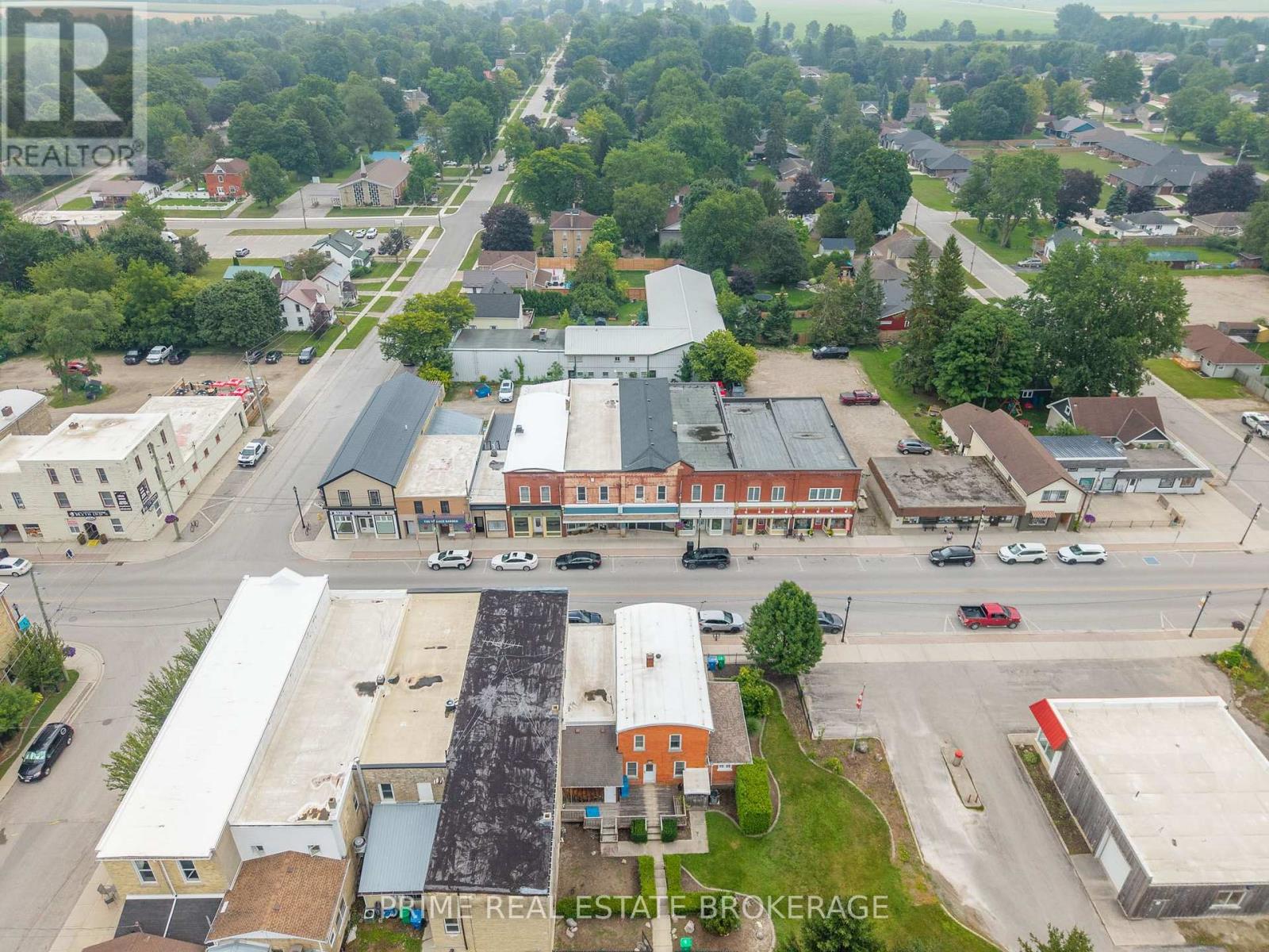 408 Queen Street Property Photo 4