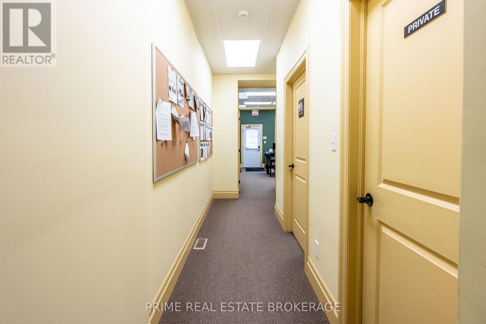 408 Queen Street Property Photo 19