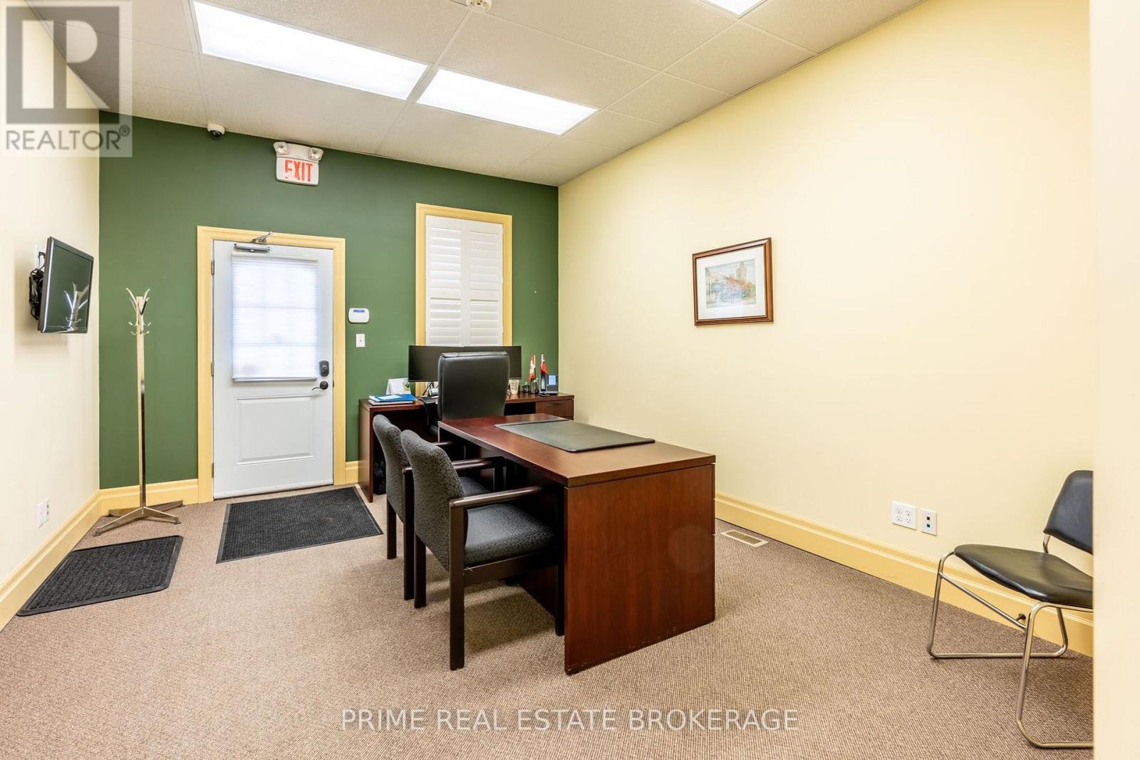 408 Queen Street Property Photo 20