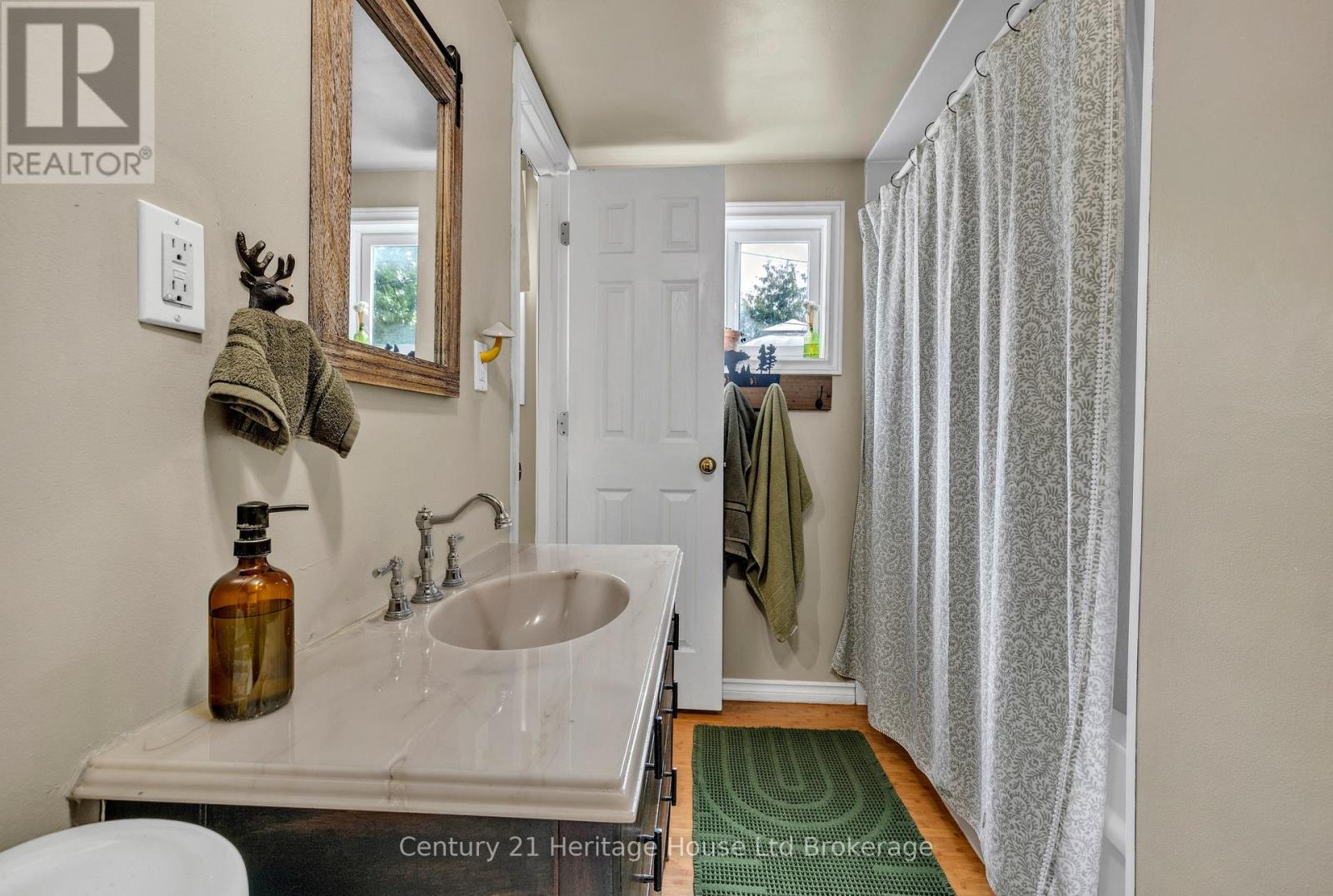 674 Hayball Street Property Photo 13