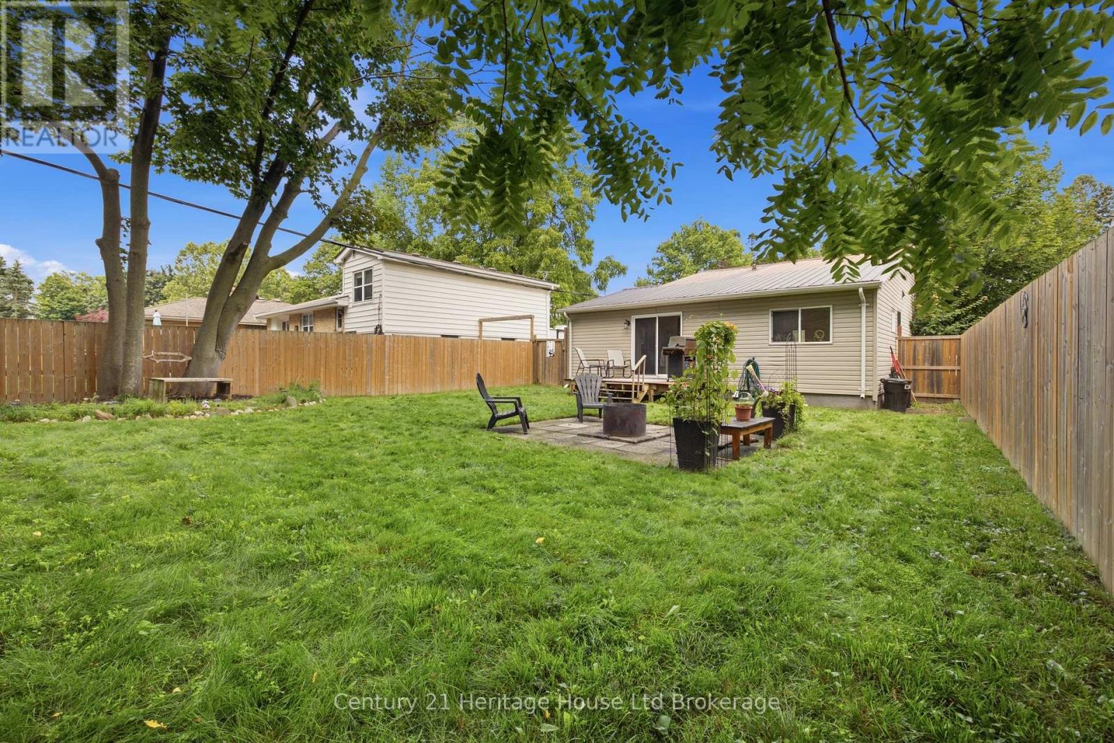 674 Hayball Street Property Photo 18