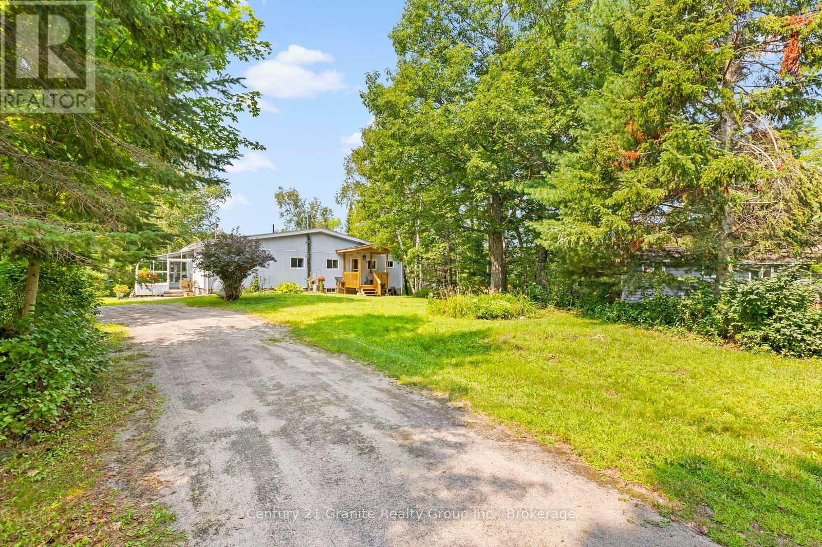 64 Bentley Place Property Photo 4