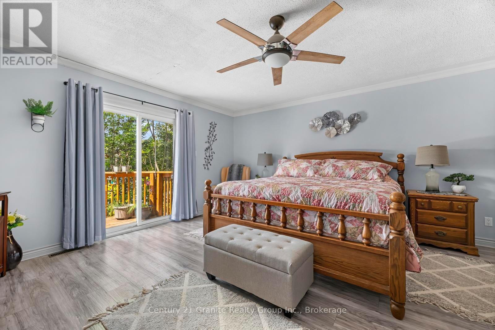 64 Bentley Place Property Photo 29