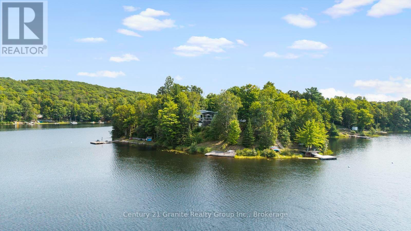 64 Bentley Place Property Photo 35