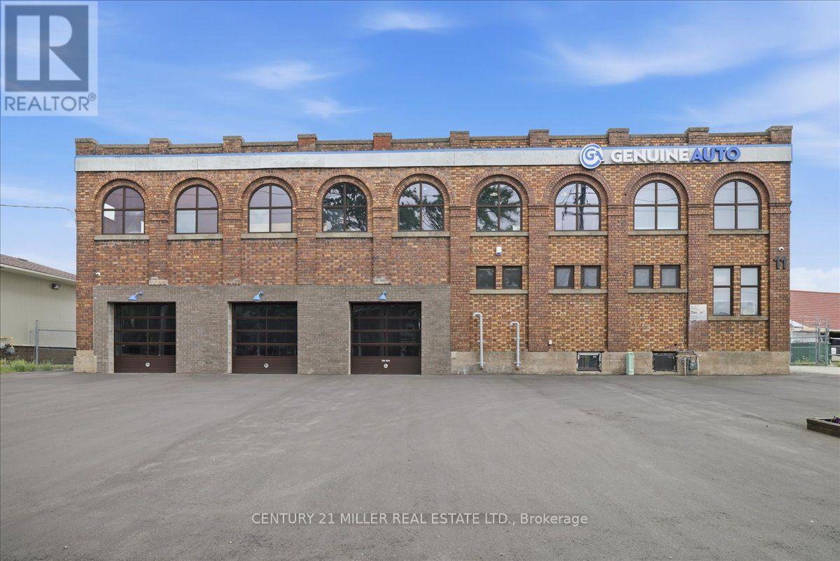11 Wadsworth Street Property Photo 2