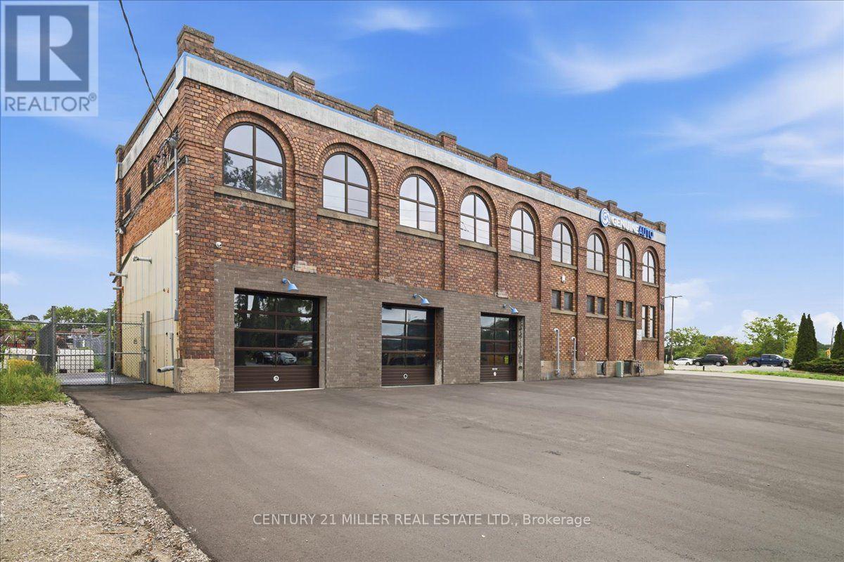 11 Wadsworth Street Property Photo 3