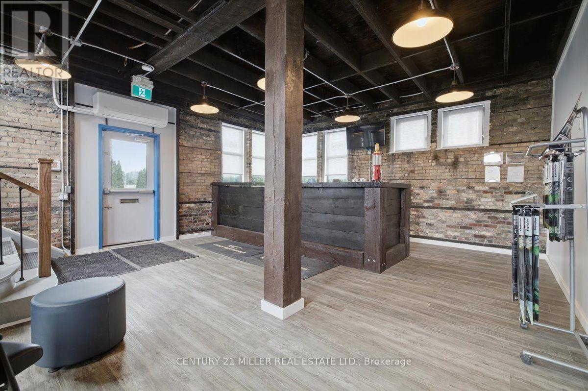 11 Wadsworth Street Property Photo 6