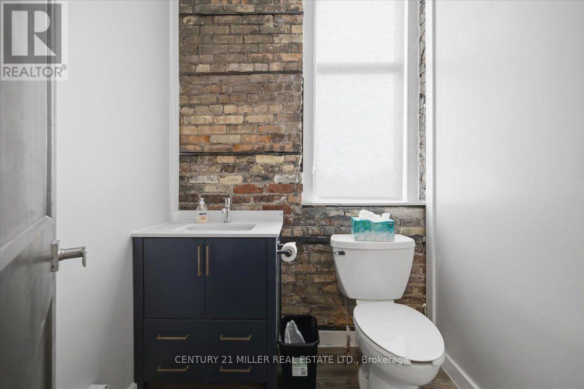 11 Wadsworth Street Property Photo 12