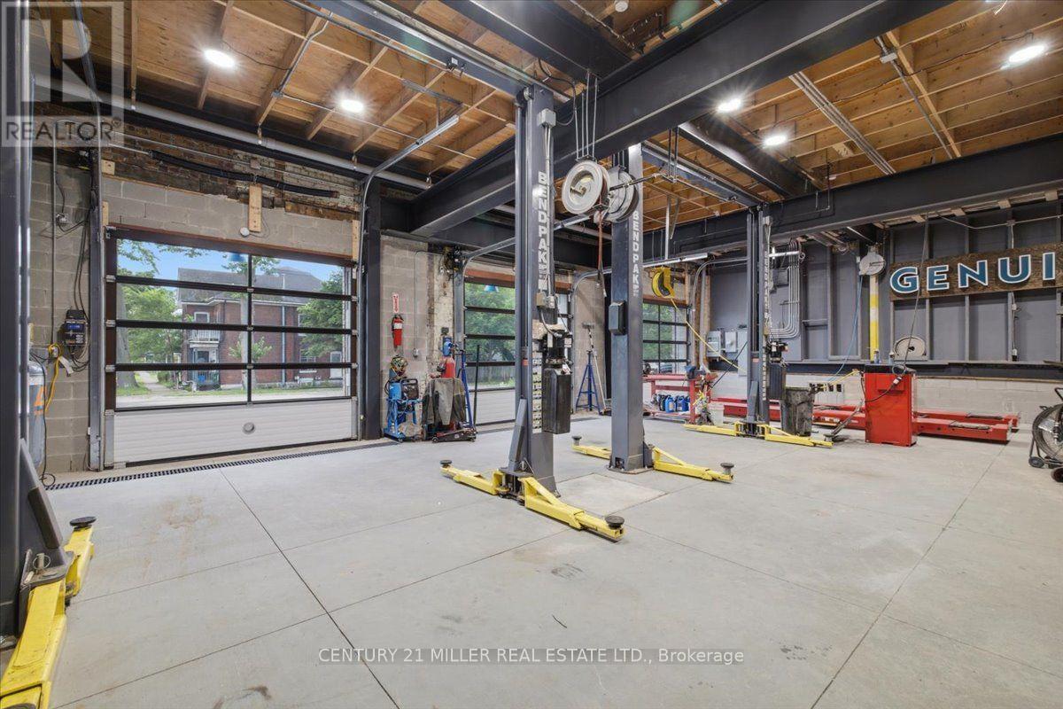11 Wadsworth Street Property Photo 16