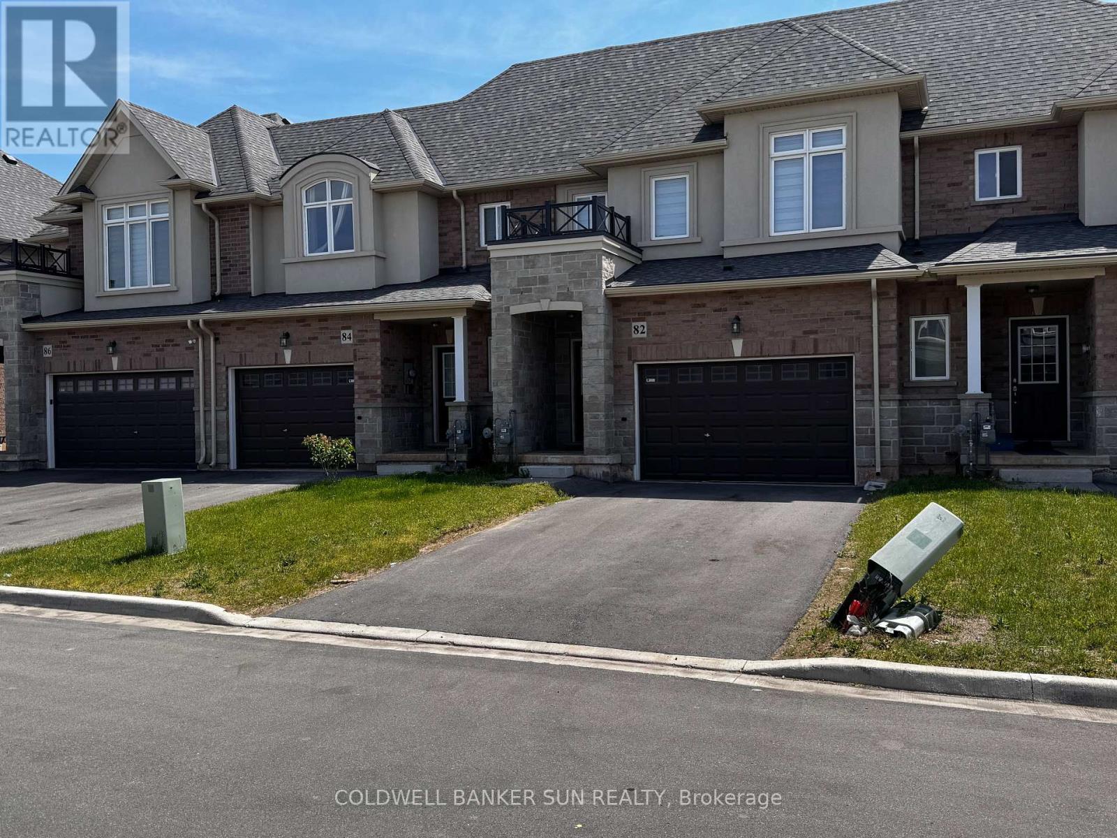 82 Pinot Crescent Property Photo 2