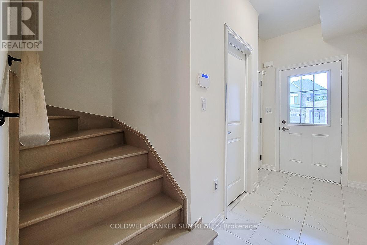 82 Pinot Crescent Property Photo 3