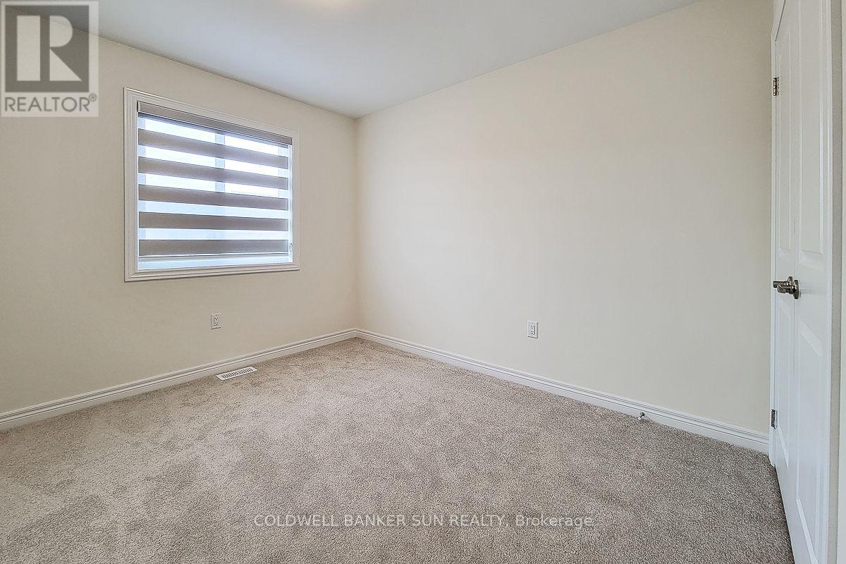 82 Pinot Crescent Property Photo 19