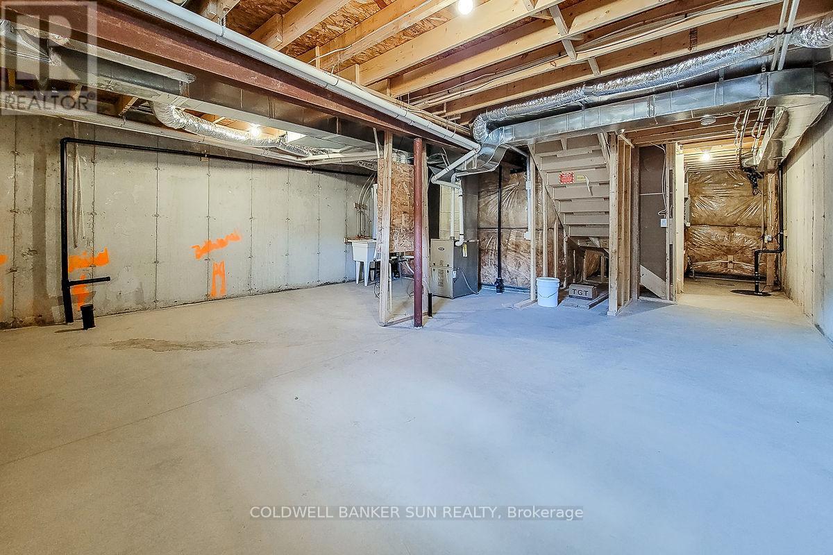 82 Pinot Crescent Property Photo 24