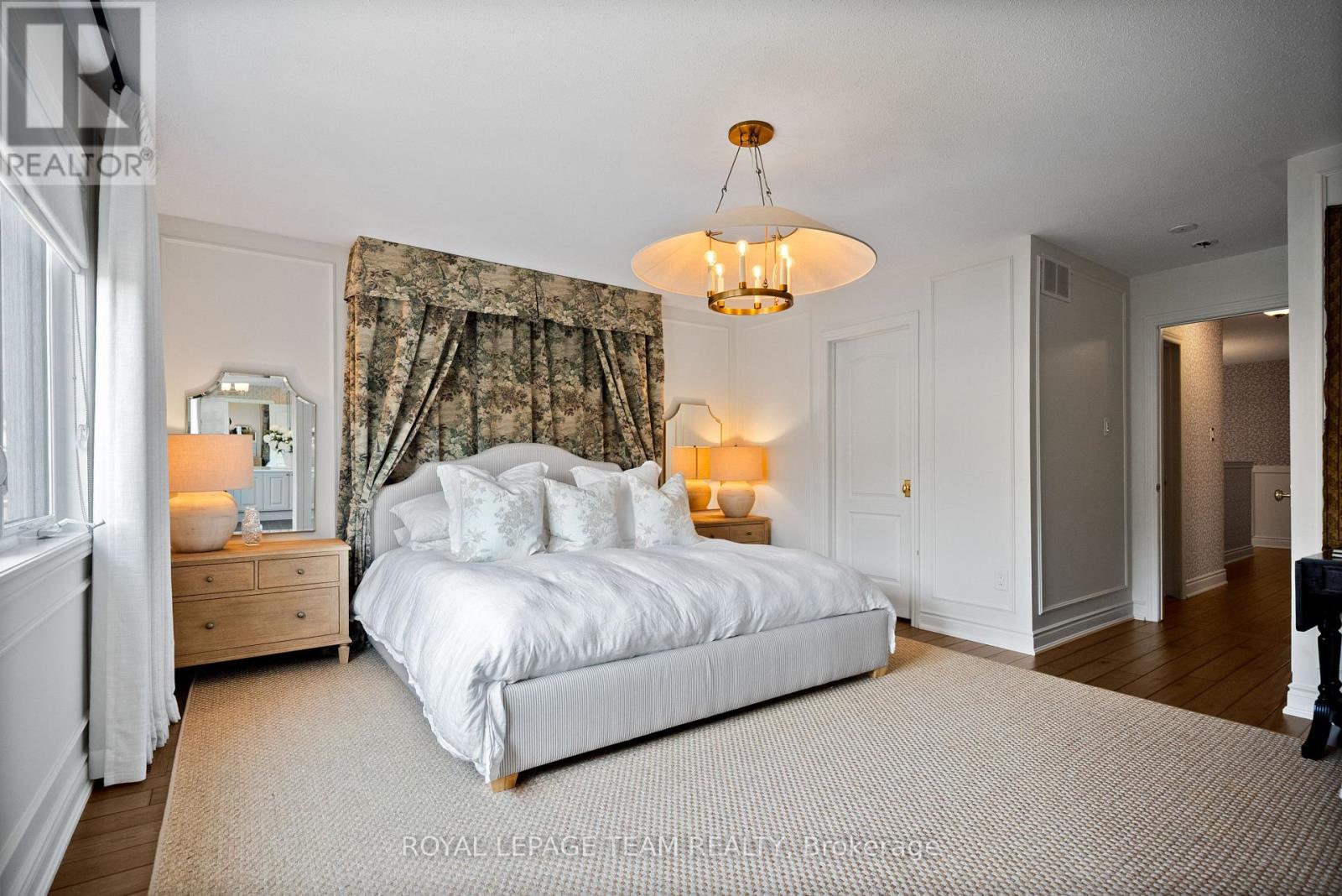 4865 Abbott Street E Property Photo 23