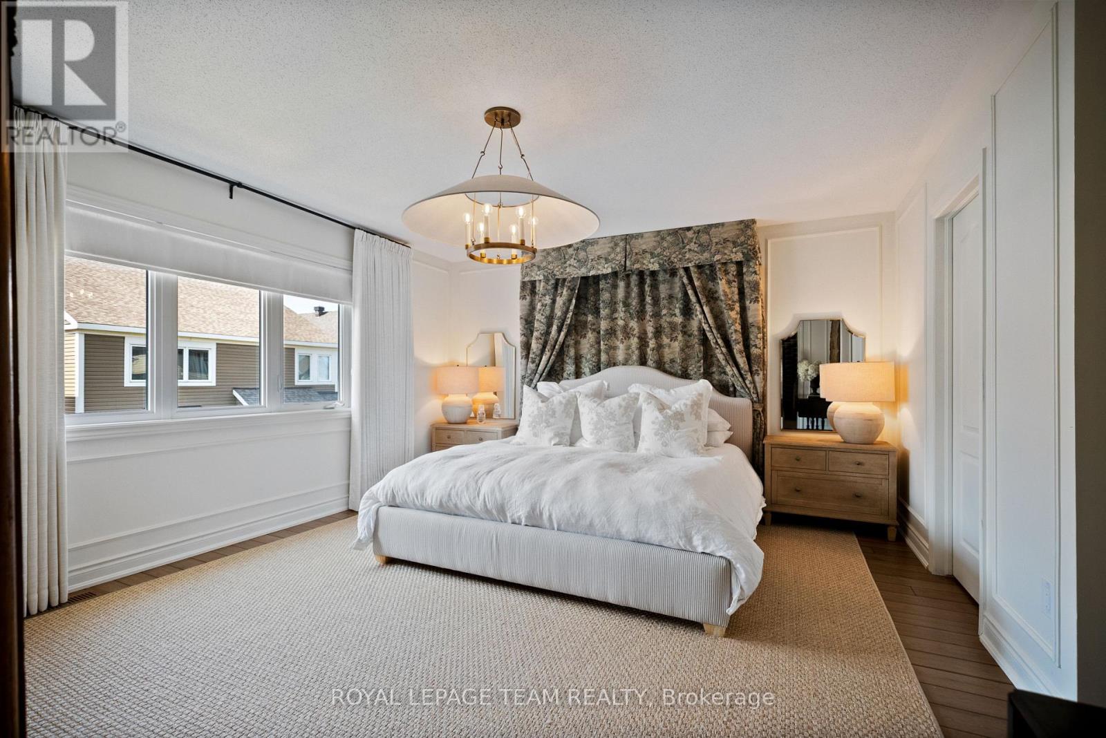 4865 Abbott Street E Property Photo 24