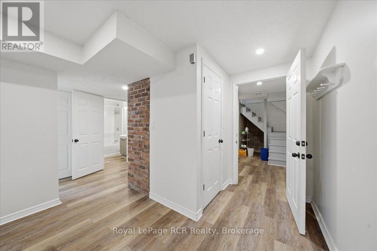 850 11th Street W Property Photo 26