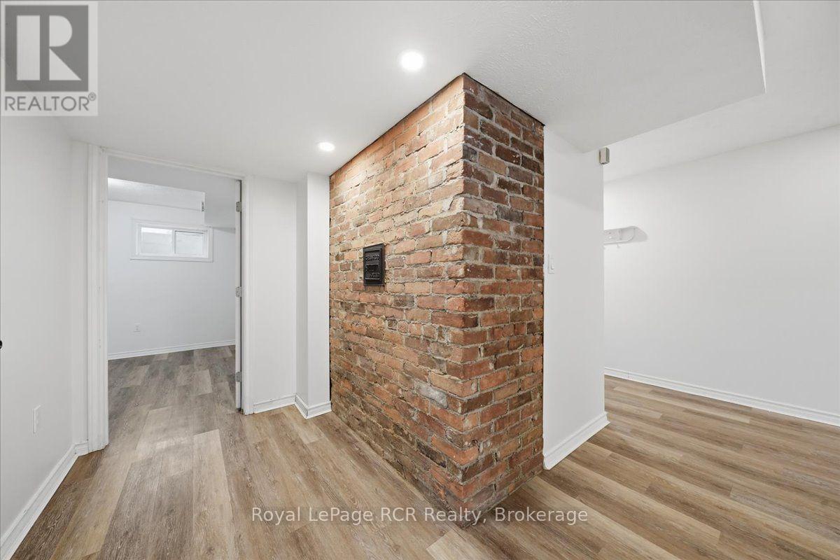 850 11th Street W Property Photo 33