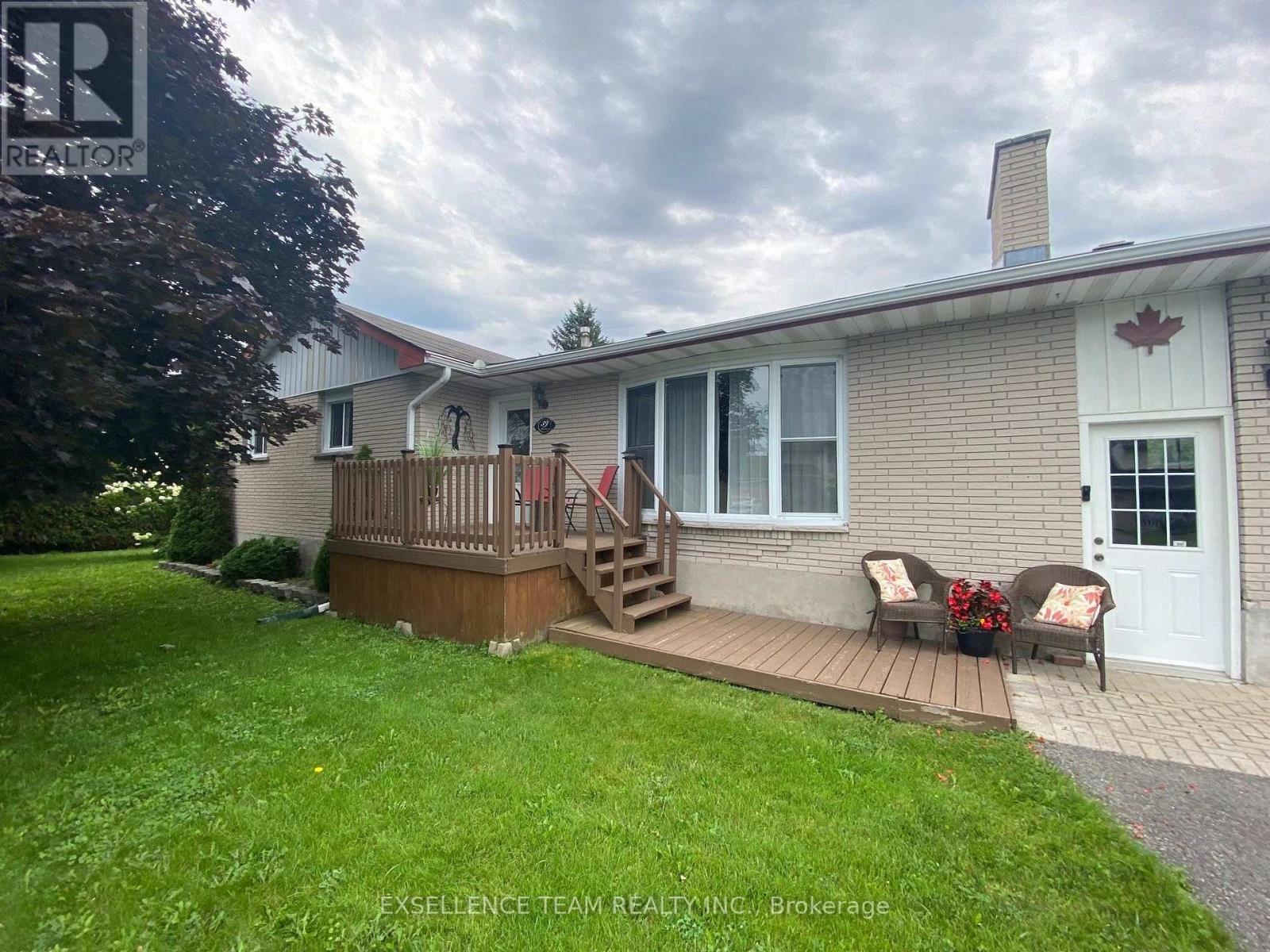 39 Wales Drive Property Photo 1