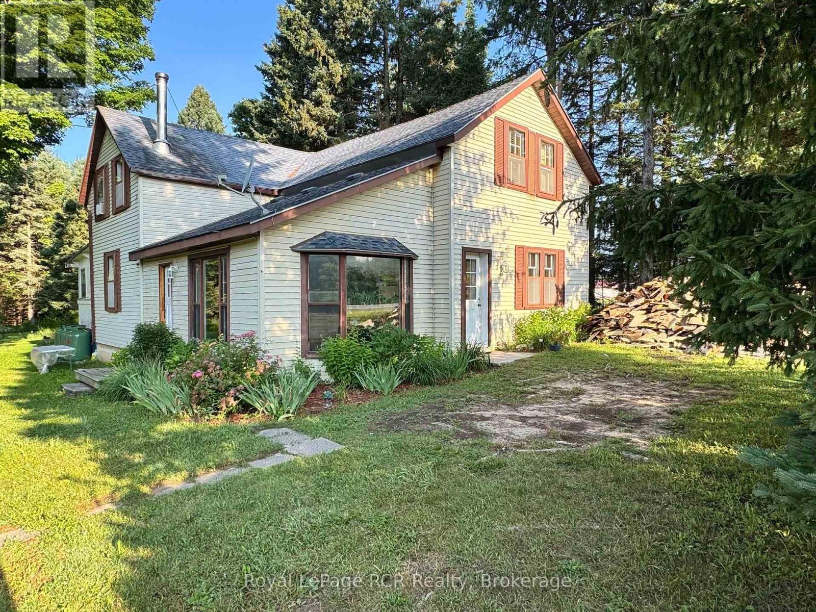315134 Highway 6 Property Photo 1
