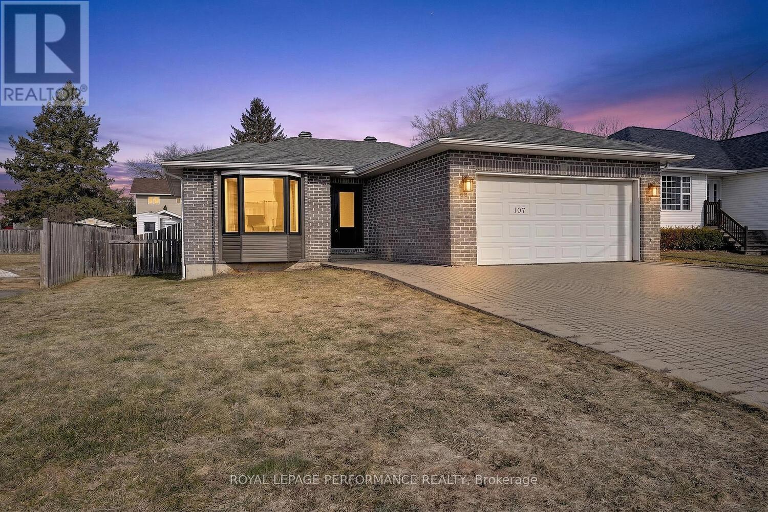 107 Lorne Street Property Photo 1