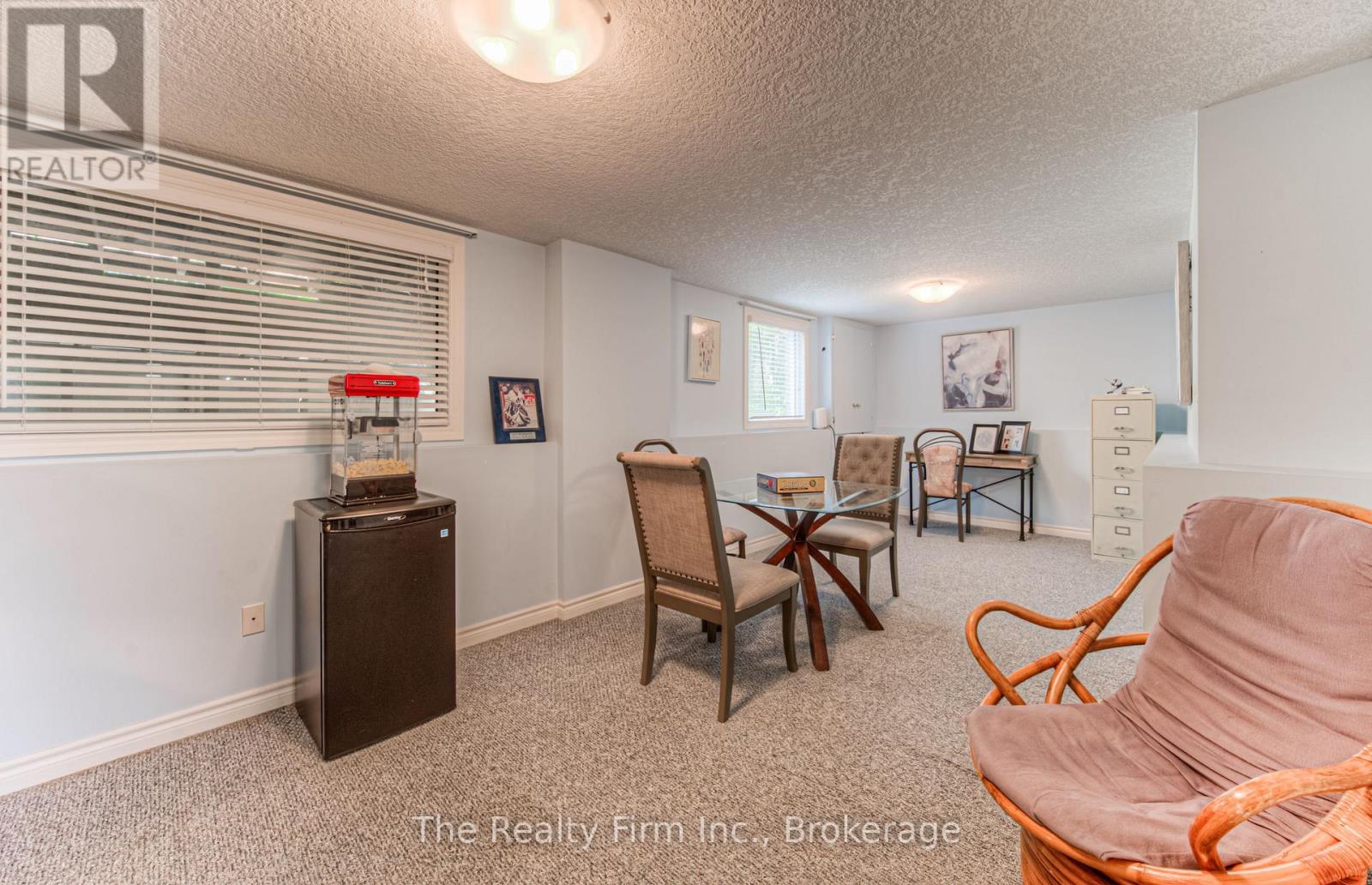 82 Roseneath Crescent Property Photo 24