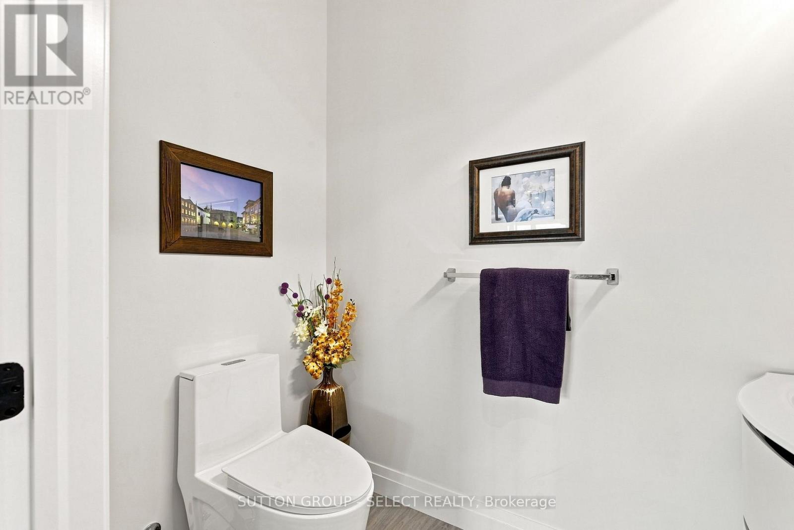 17 Arrowwood Path Property Photo 18