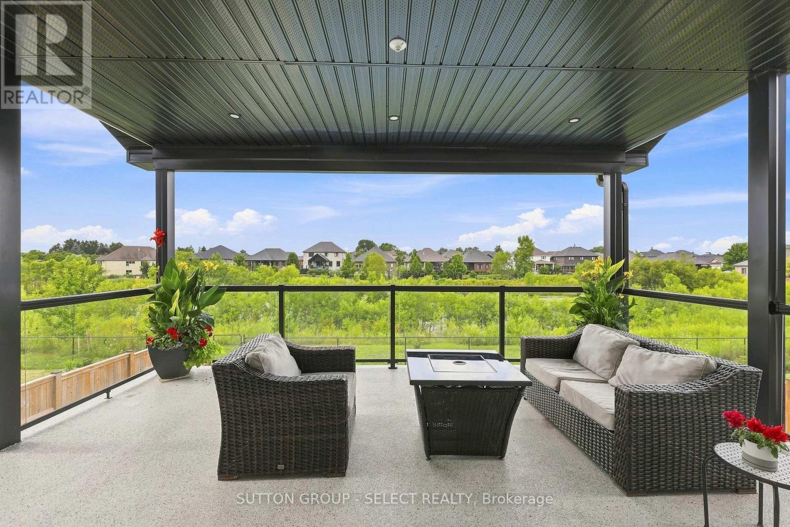 17 Arrowwood Path Property Photo 25