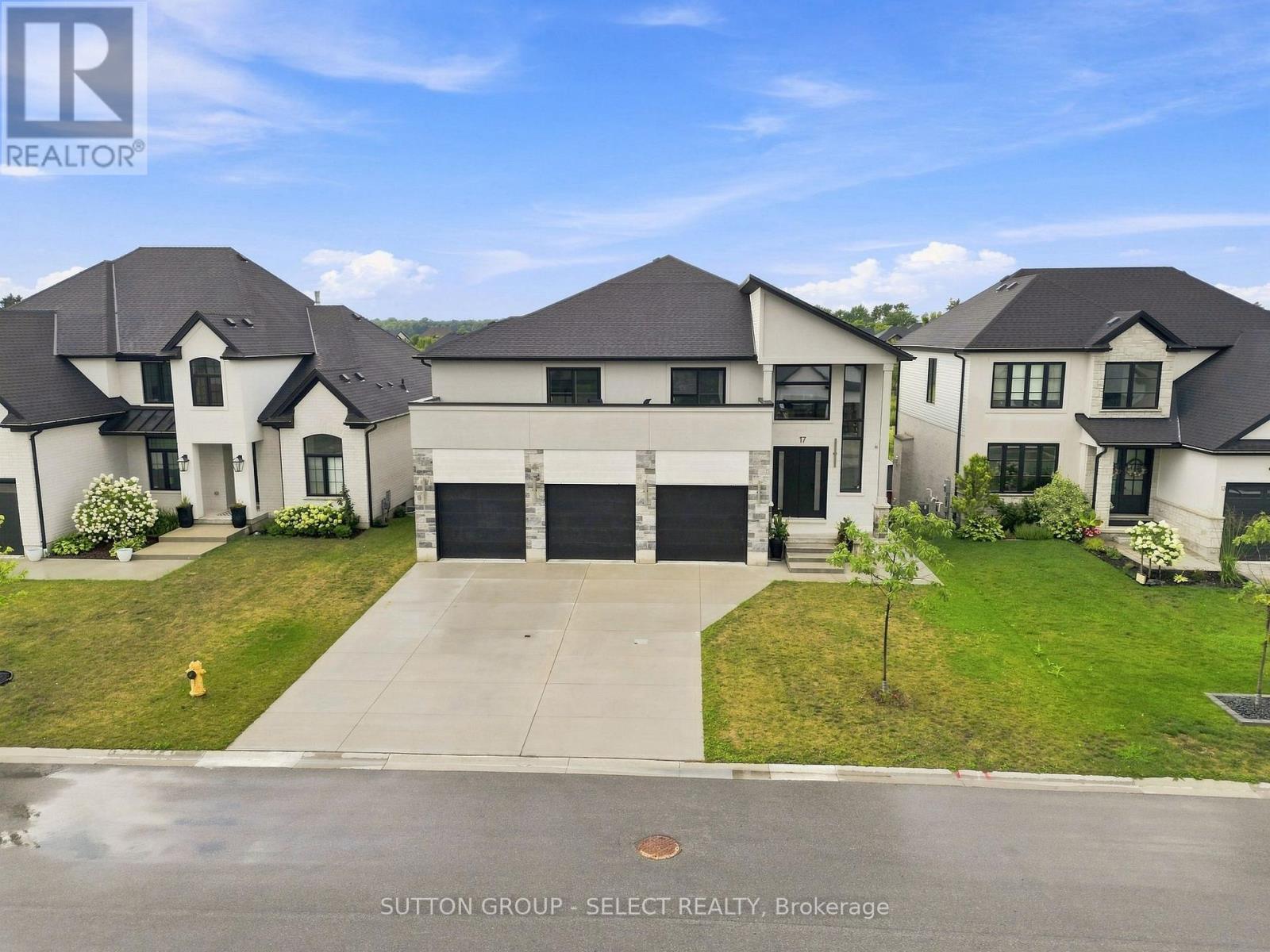 17 Arrowwood Path Property Photo 46